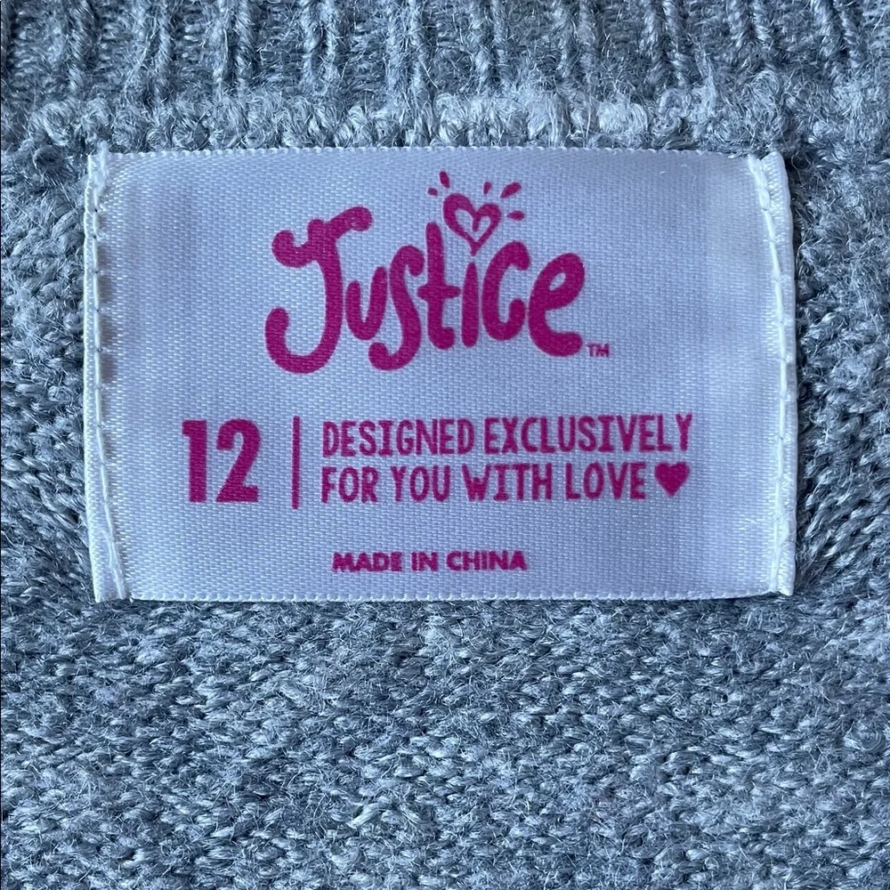 Justice cozy gray